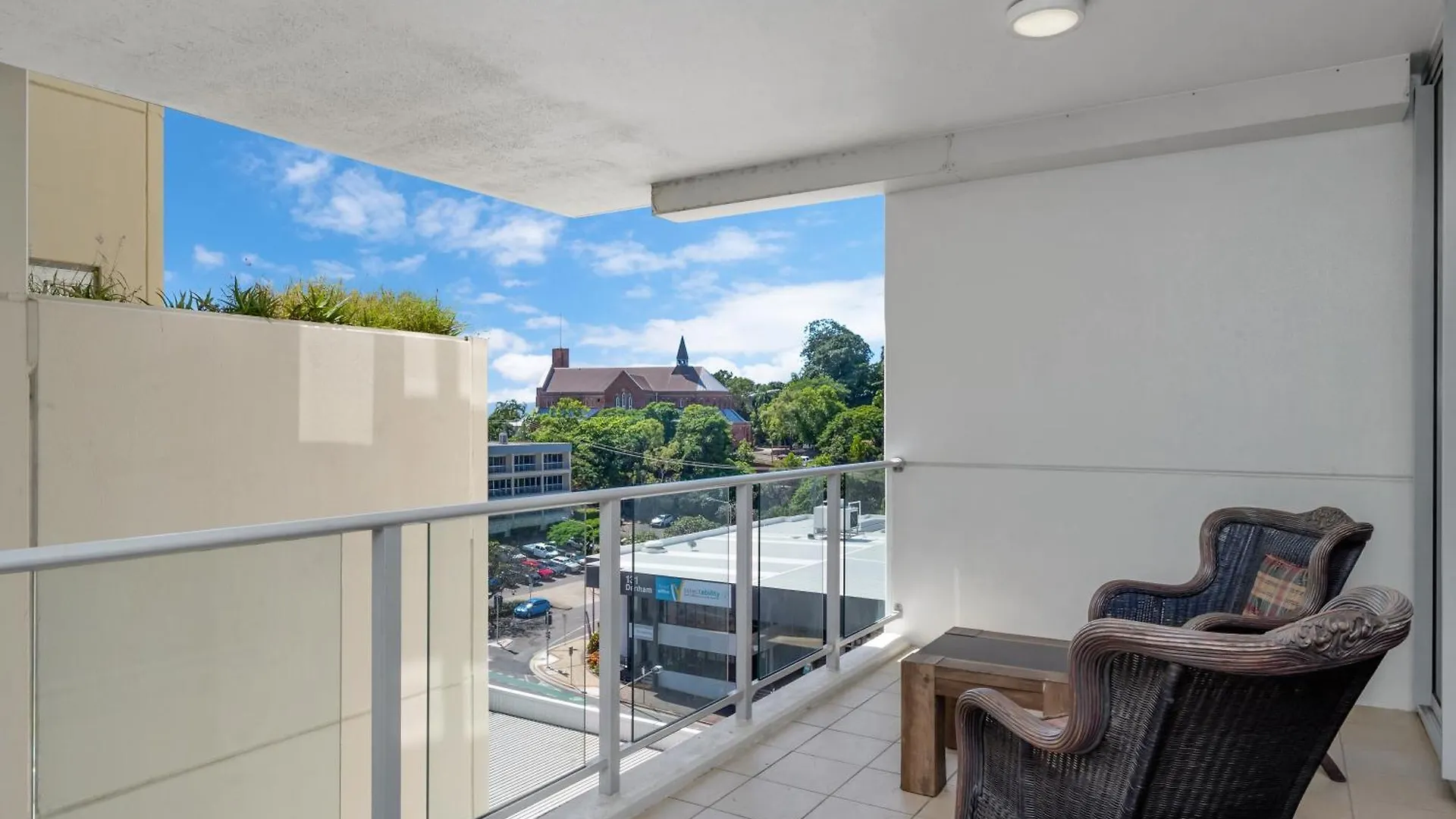 **** Aparthotel Property Vine - Dalgety Apartments Townsville Australia