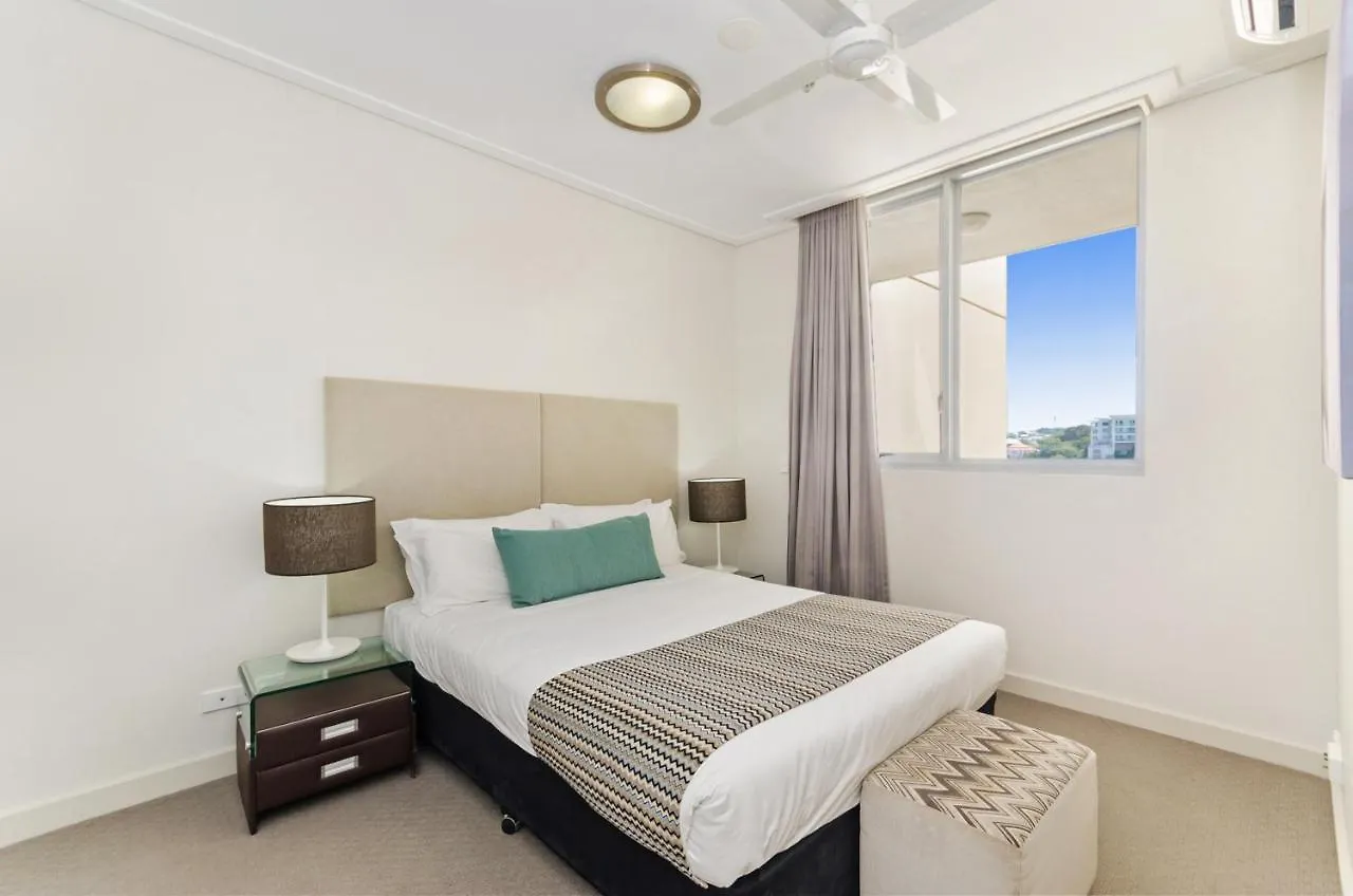 Property Vine - Dalgety Apartments Townsville