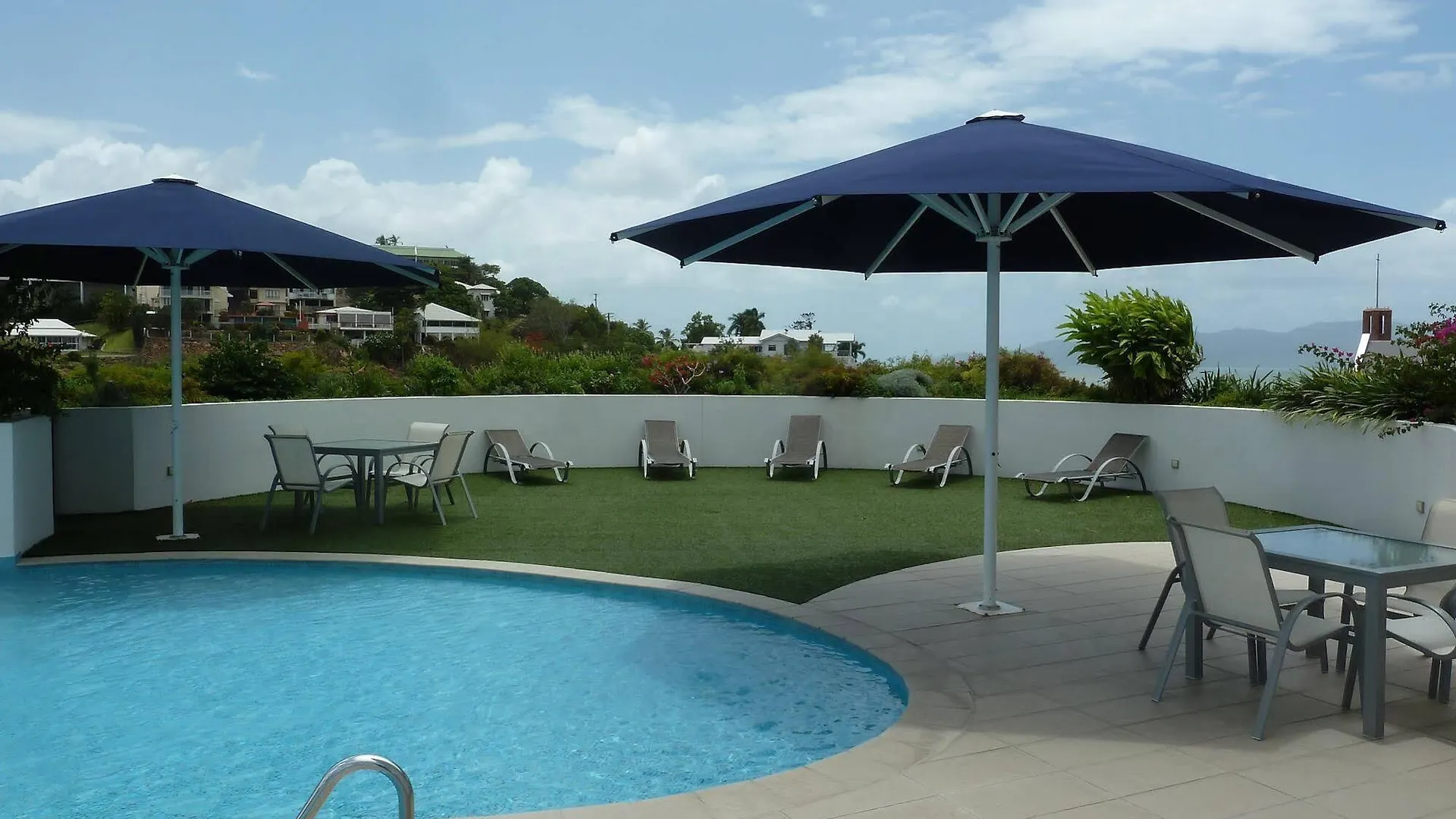 Property Vine - Dalgety Apartments Townsville Australia